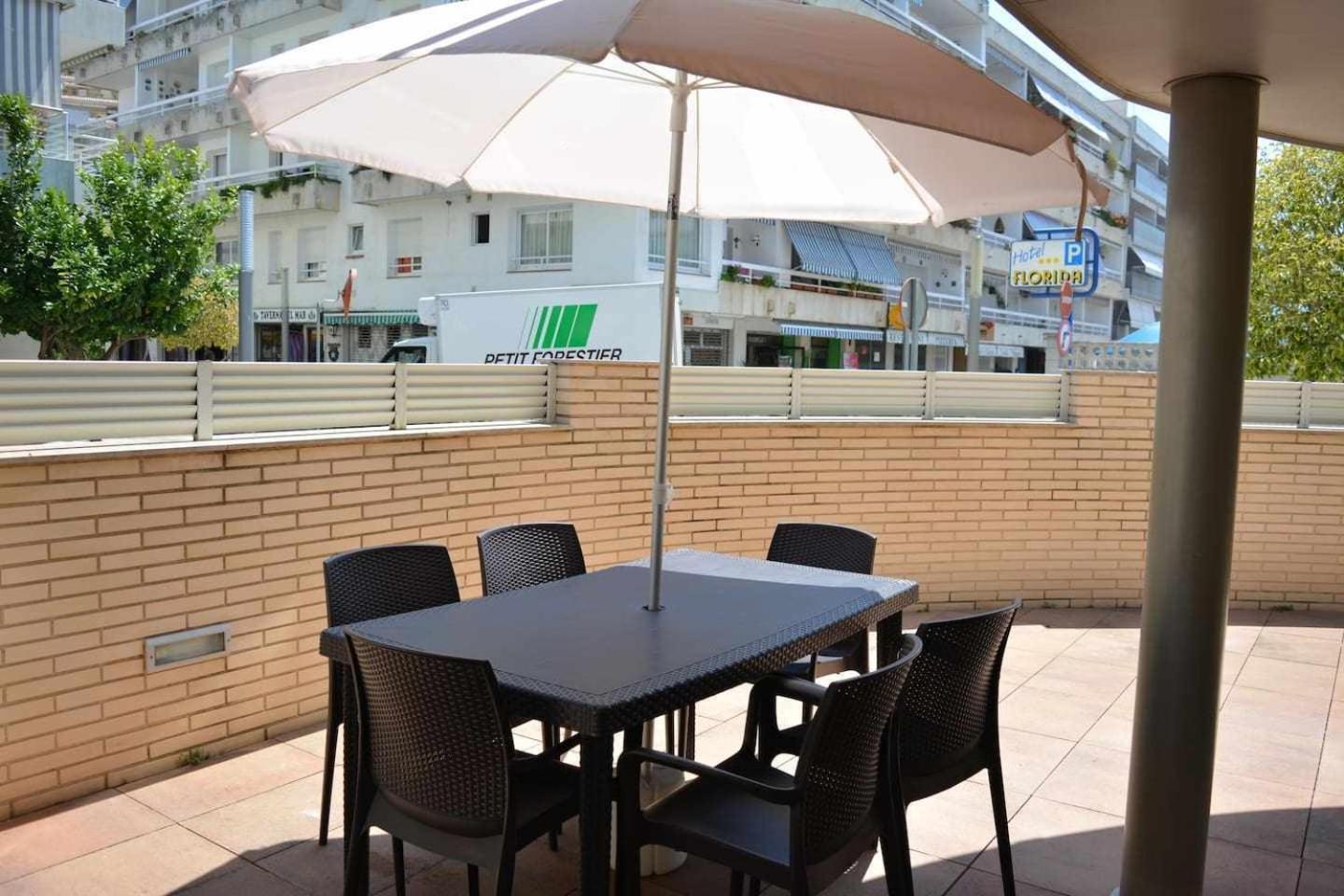 Voramar A 50 Metros Playa Parking Wifi Y Aacc Apartment Tossa de Mar Exterior photo