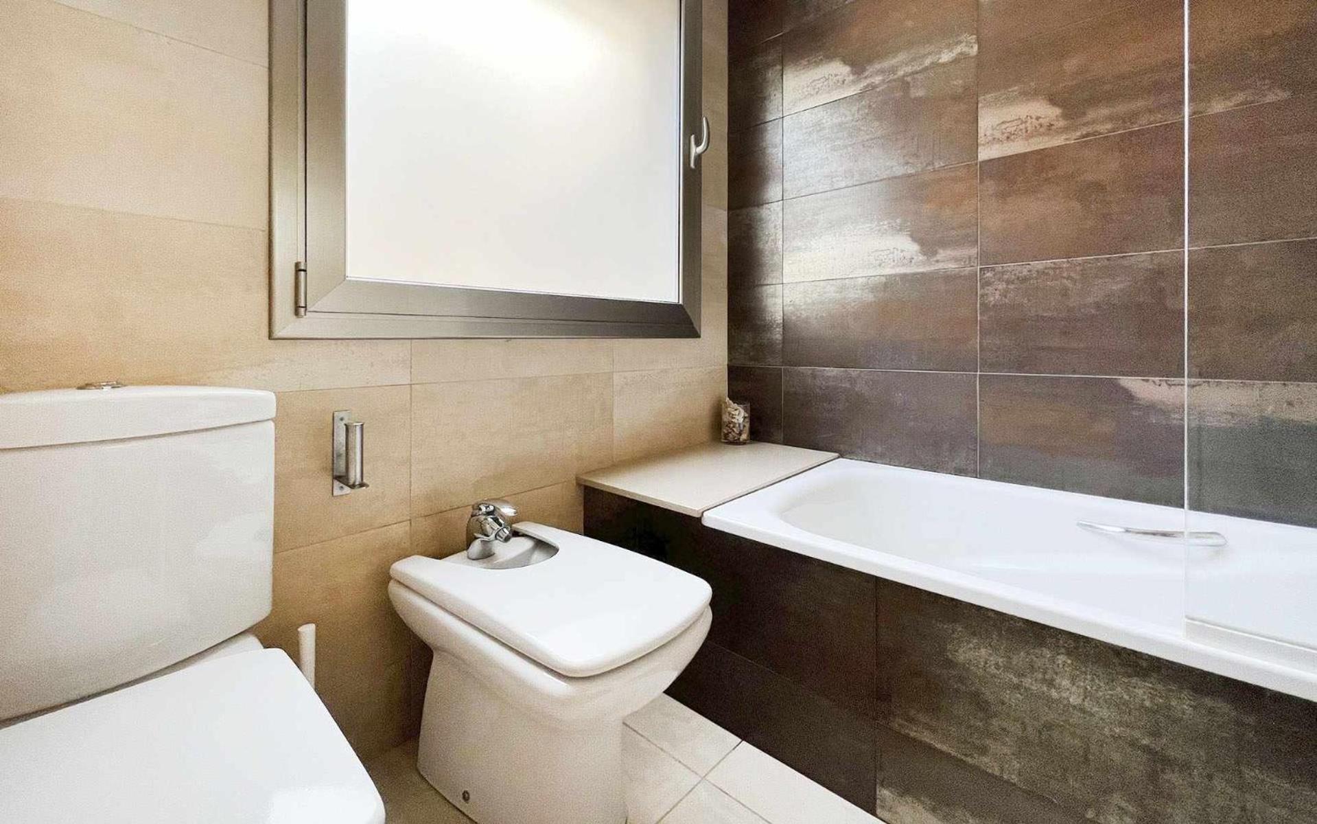 Voramar A 50 Metros Playa Parking Wifi Y Aacc Apartment Tossa de Mar Exterior photo